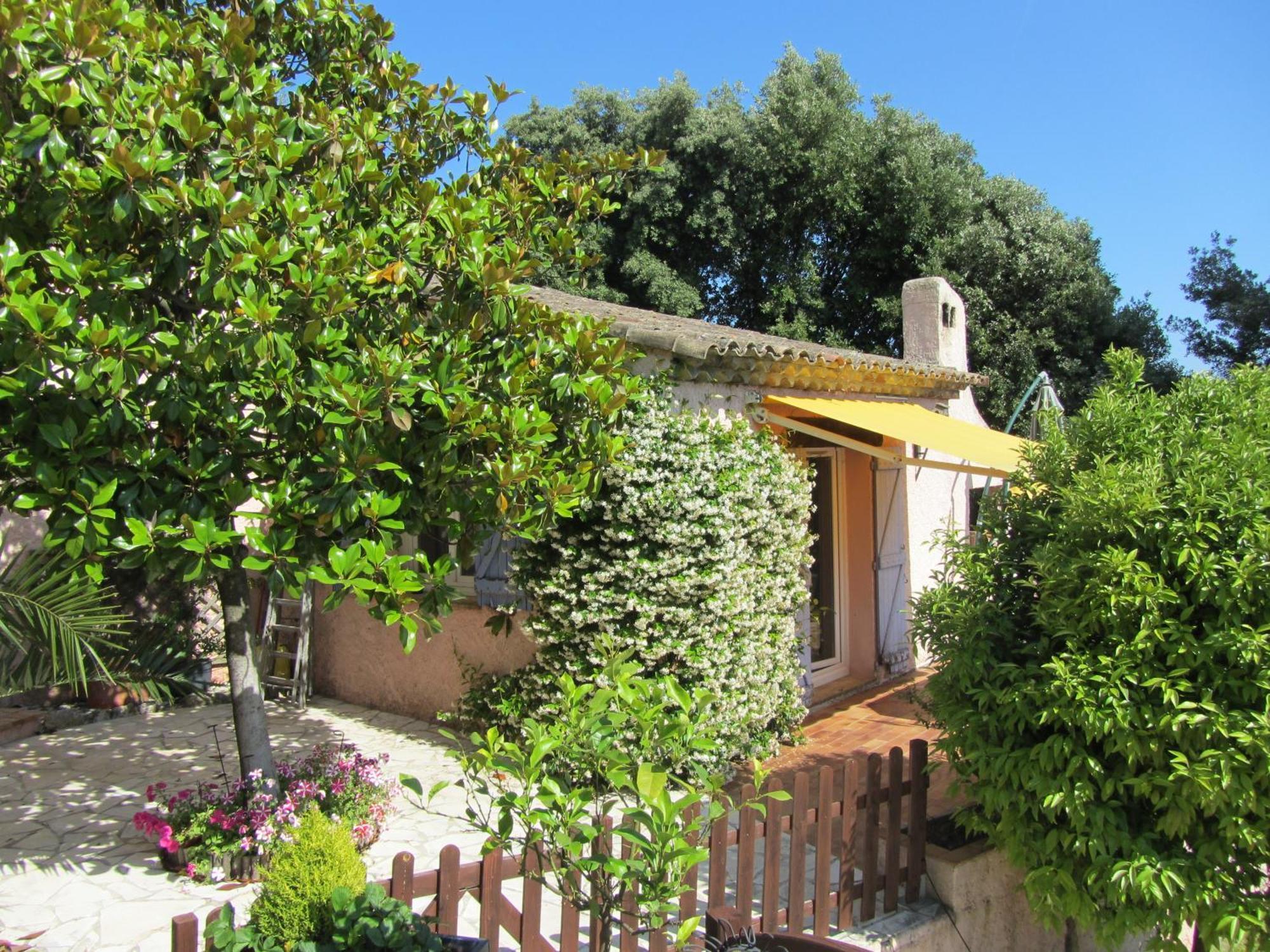 Studio Chez Charles Et Marie, Independant De La Maison, Acces Piscine, Tres Calme, 로크포르레핀 외부 사진
