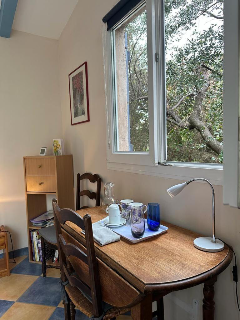 Studio Chez Charles Et Marie, Independant De La Maison, Acces Piscine, Tres Calme, 로크포르레핀 외부 사진
